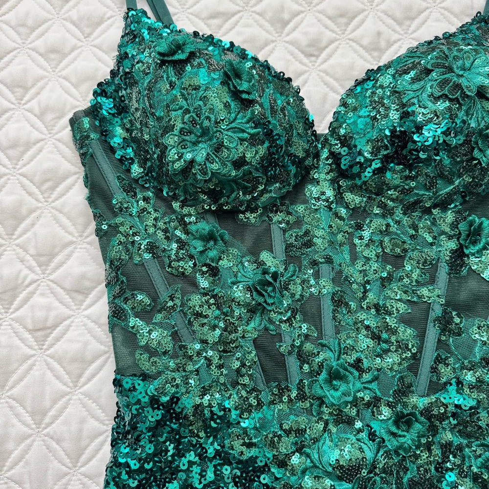 STACEES Dark Green Floral Sheer Corset Sequin Mini Spaghetti Strap Dress Sz 2 - Picture 4 of 16